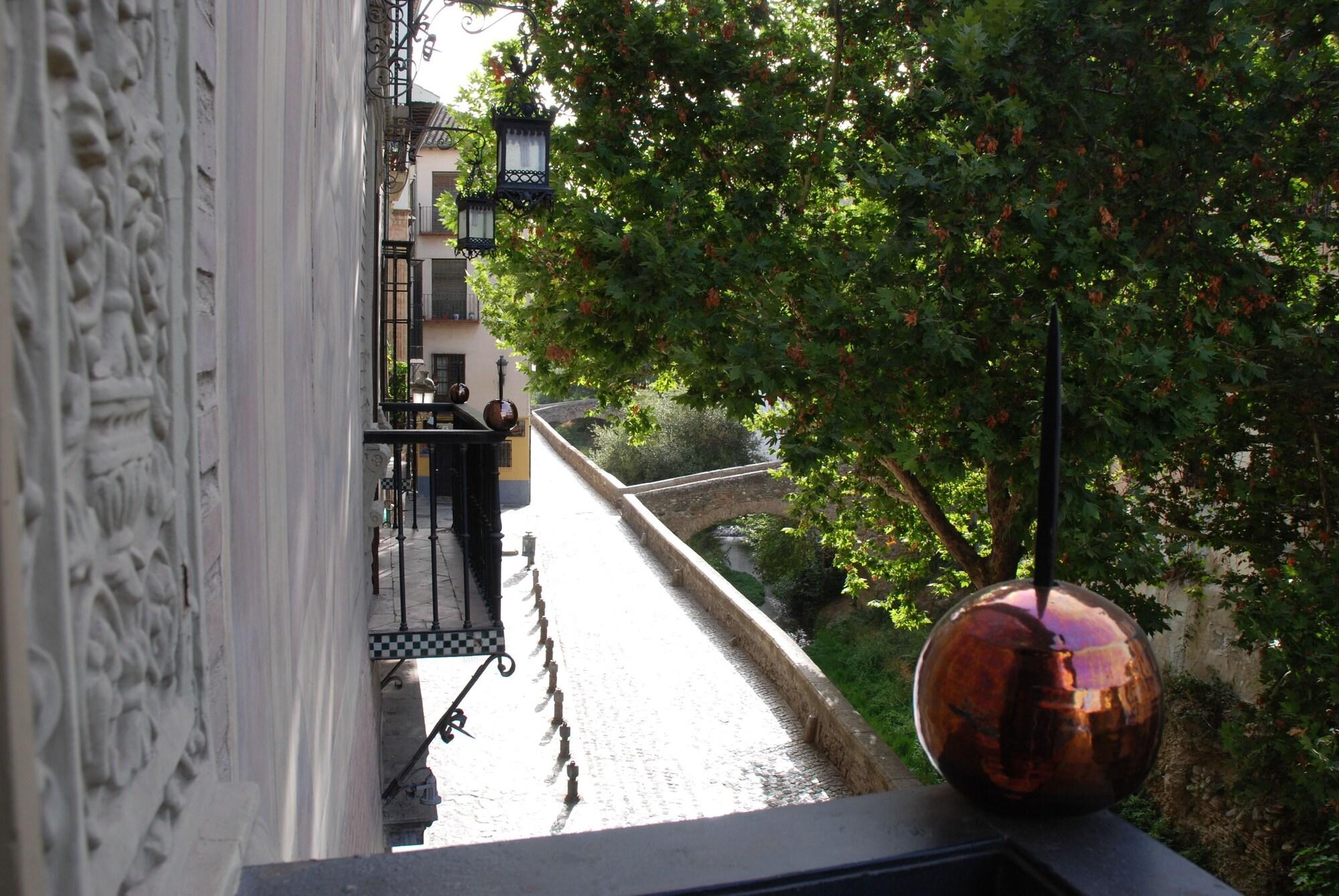 El Ladron De Agua Palacete Granada Exteriör bild