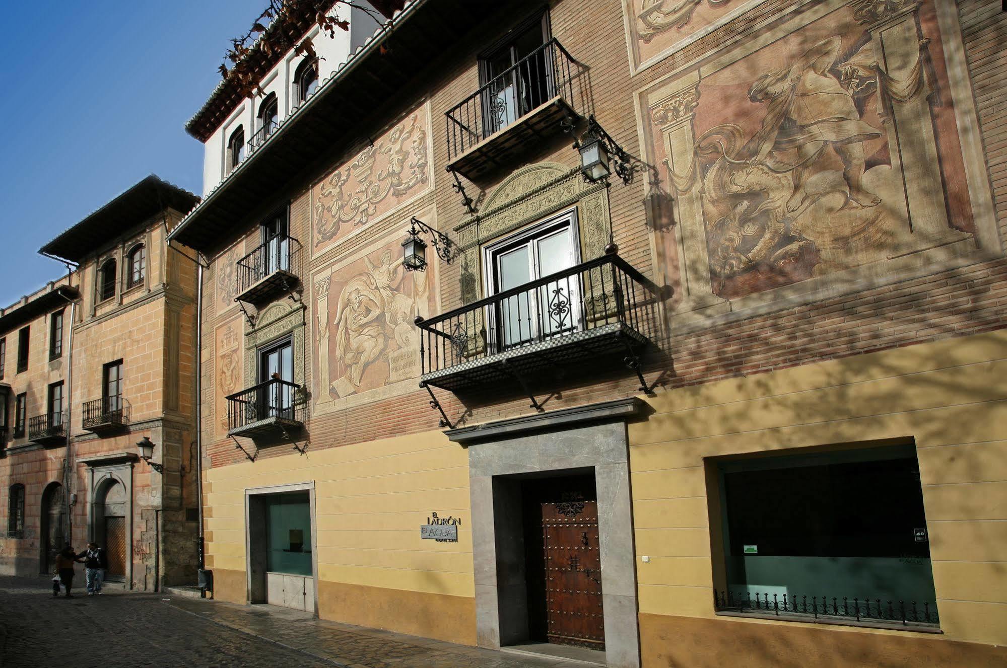 El Ladron De Agua Palacete Granada Exteriör bild